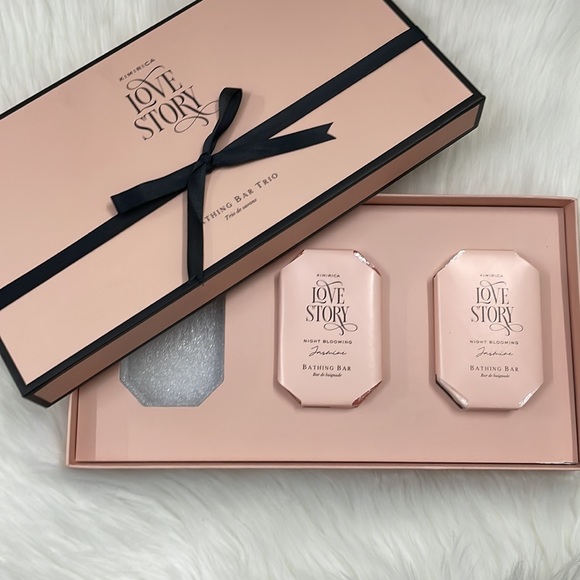 Kimirica Love Story handmade bathing soap bar gift box - pack of two - Picture 9 of 10